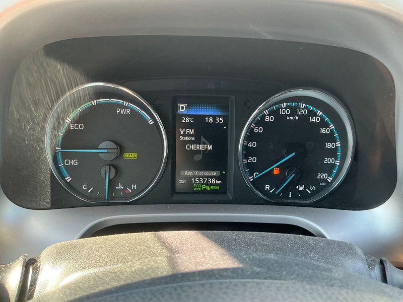 Toyota RAV 4 2.5 Hybrid Design 2016 – снимка 18