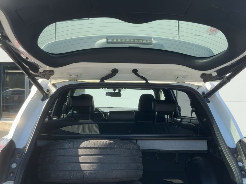 Toyota RAV 4 2.5 Hybrid Design 2016 – снимка 15