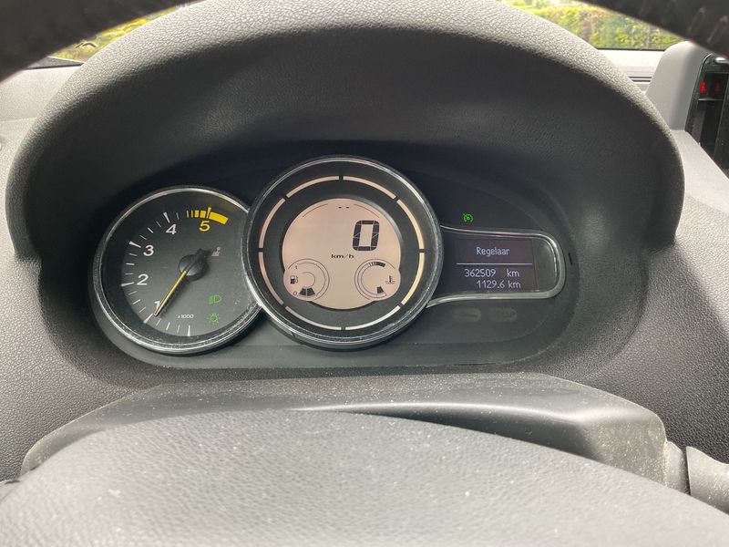 Renault Megane 1.5 dCi Dynamique 2013 – снимка 4