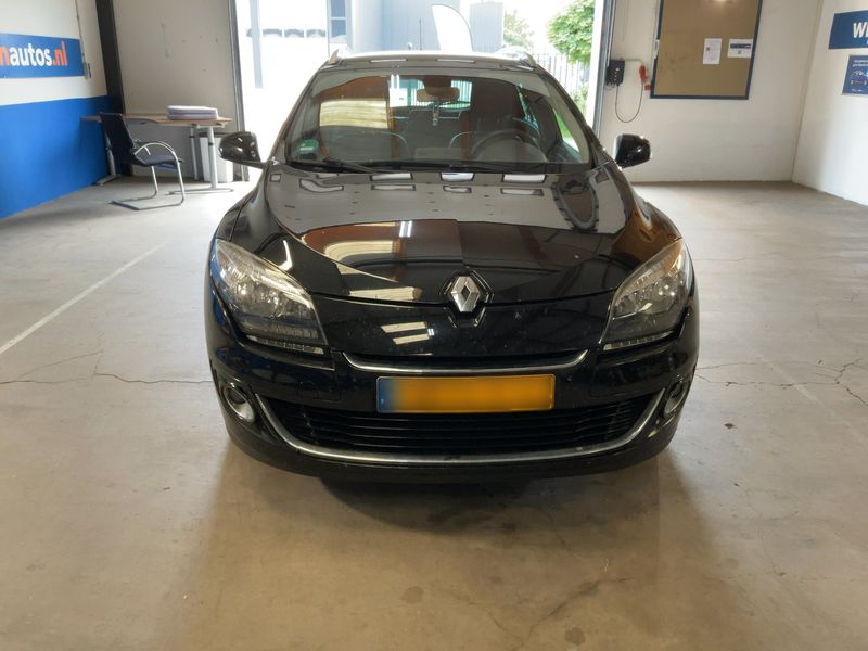 Renault Megane 1.5 dCi BOSE Edition 2012 – снимка 14