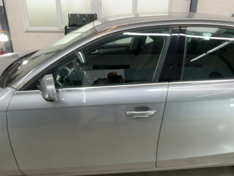 Audi A4 1.8 TFSI Attraction 2011 – снимка на щета