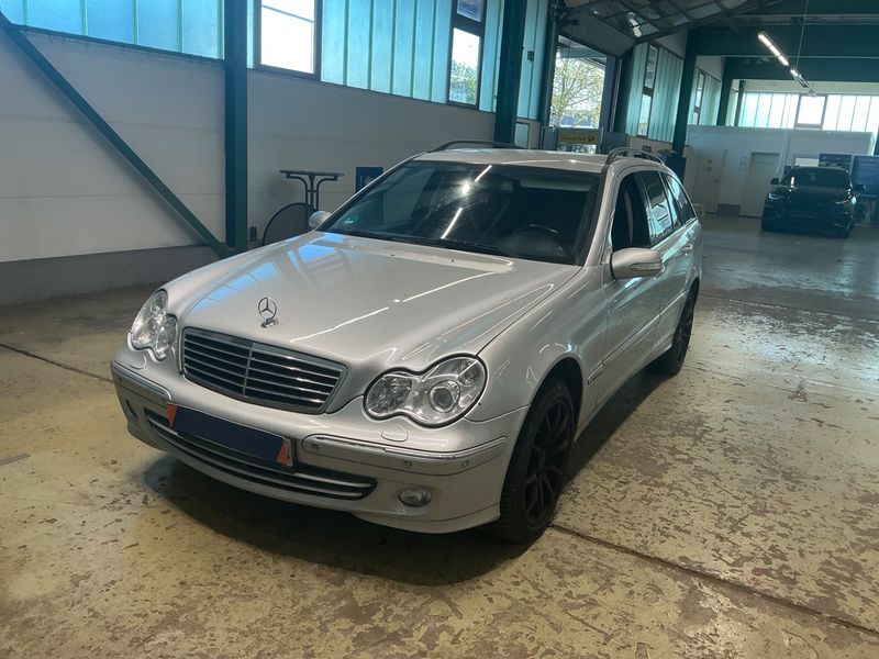 Mercedes-Benz C-Klasse C 220 CDI T Avantgarde 2007