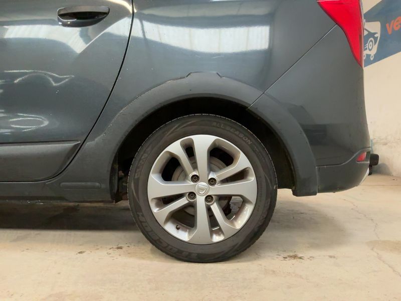 Dacia Lodgy 1.5 dCi Diesel Stepway 2016 – снимка 5