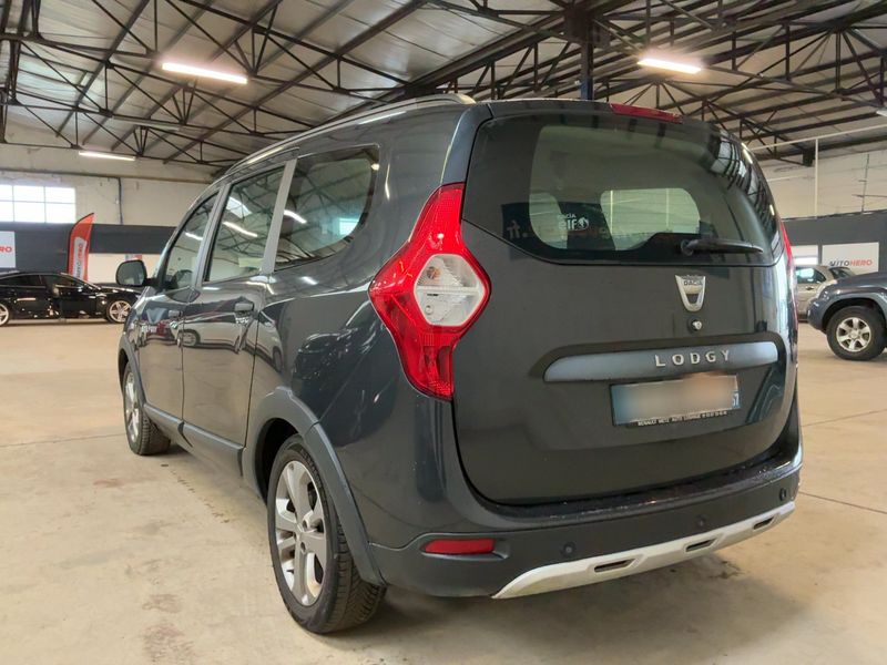 Dacia Lodgy 1.5 dCi Diesel Stepway 2016 – снимка 6