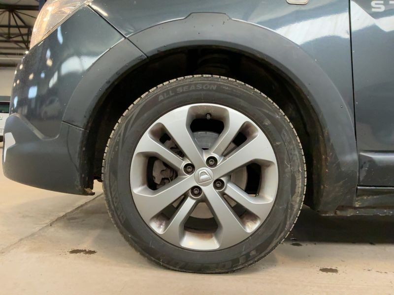 Dacia Lodgy 1.5 dCi Diesel Stepway 2016 – снимка 3