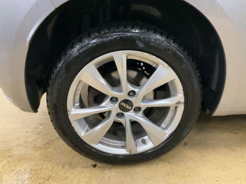 DS Automobiles DS4 1.6 Blue-HDi 2018 – снимка 9