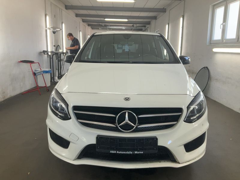 Mercedes-Benz B-Klasse B 200 CDI AMG Line 2017 – снимка 14