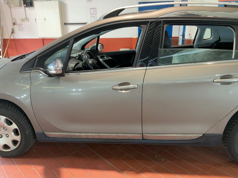 Peugeot 2008 1.6 e-HDi Allure 2013 – снимка 4