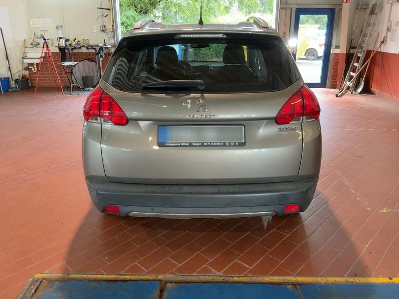 Peugeot 2008 1.6 e-HDi Allure 2013 – снимка 7