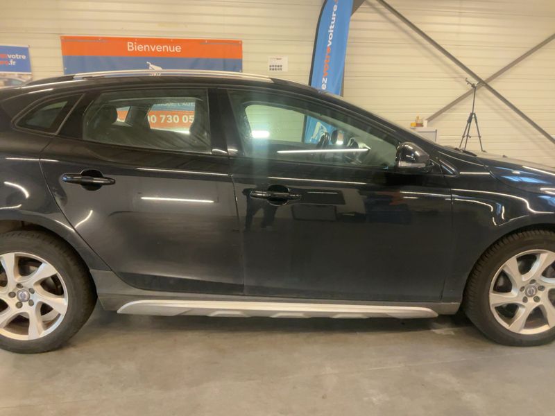 Volvo V40 Cross Country 2.0 D3 Summum 2015 – снимка 10