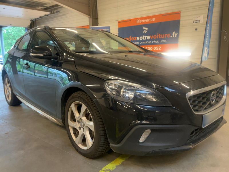 Volvo V40 Cross Country 2.0 D3 Summum 2015 – снимка 12