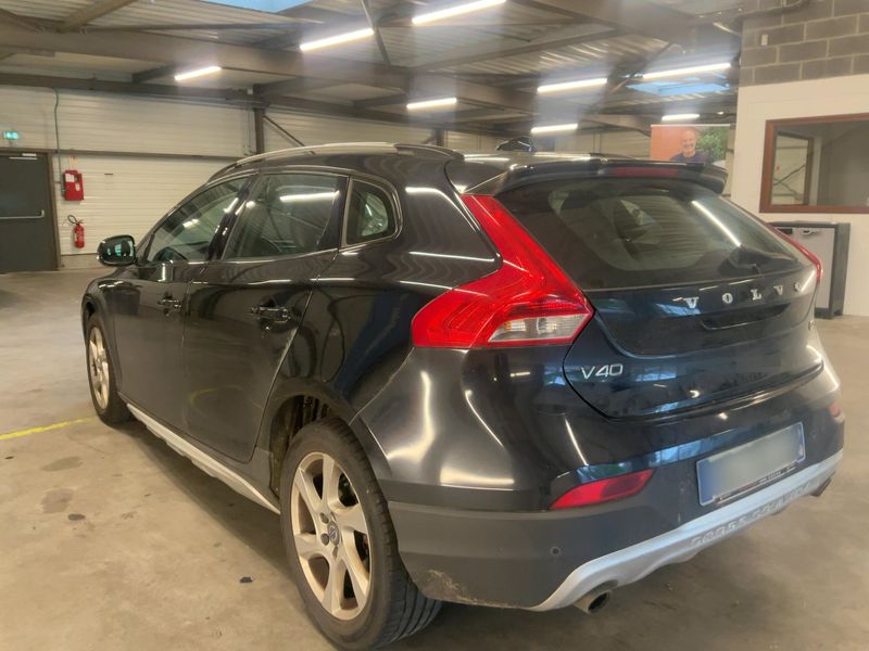 Volvo V40 Cross Country 2.0 D3 Summum 2015 – снимка 6