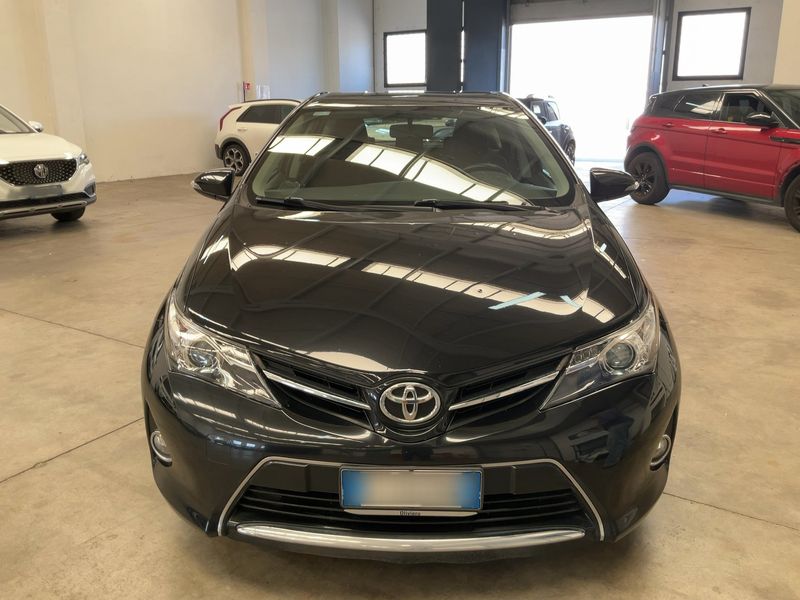 Toyota Auris 1.4 Turbodiesel Active 2013 – снимка 14