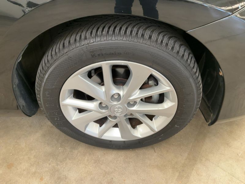 Toyota Auris 1.4 Turbodiesel Active 2013 – снимка 11