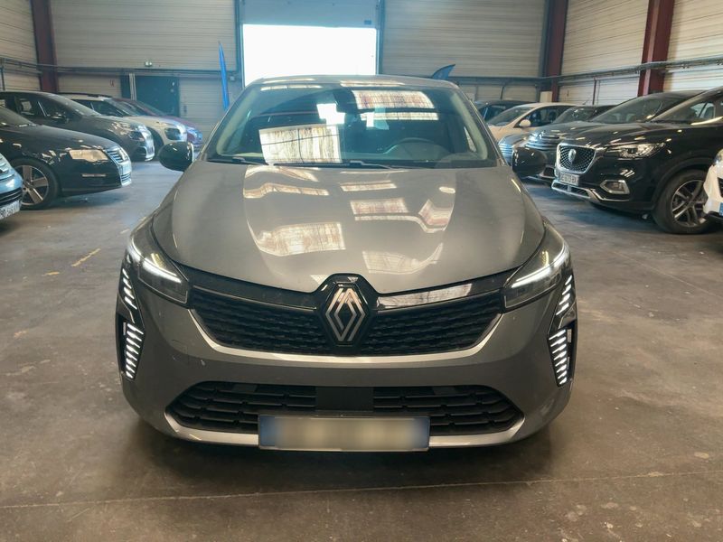 Renault Clio 1.0 TCe Evolution 2024 – снимка 14