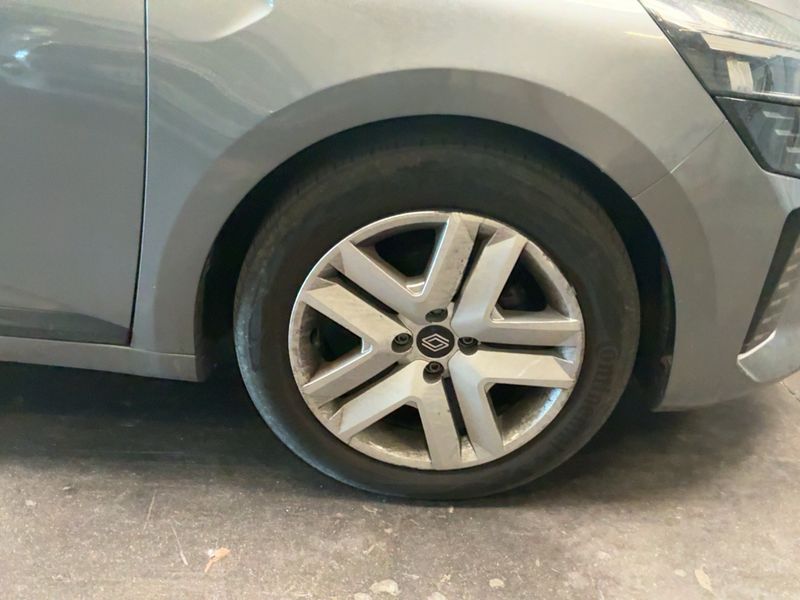 Renault Clio 1.0 TCe Evolution 2024 – снимка 11