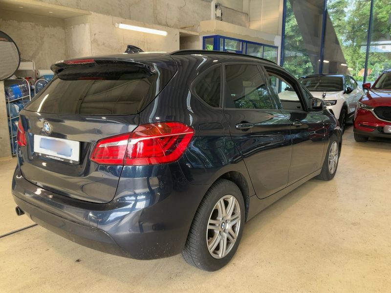 BMW 2er 216d Active Tourer Sport Line 2015 – снимка 8