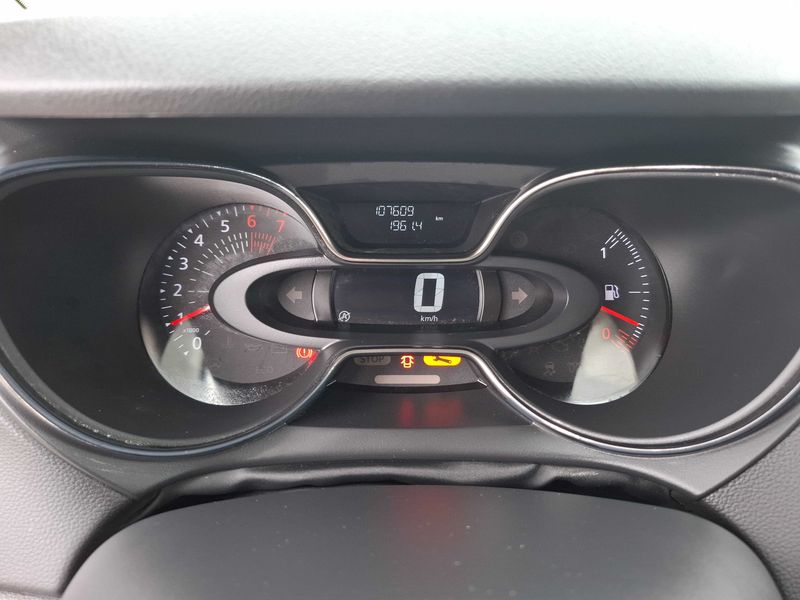 Renault Captur 0.9 Energy Business 2019 – снимка 12