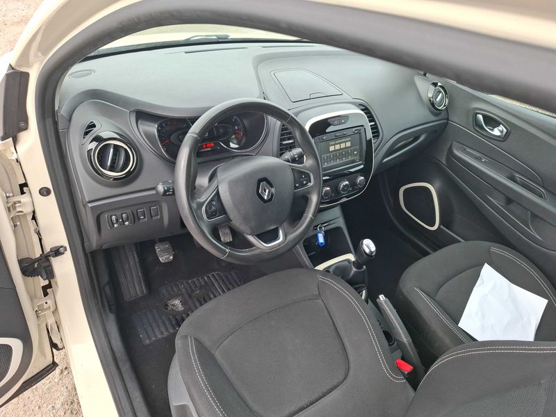 Renault Captur 0.9 Energy Business 2019 – снимка 11