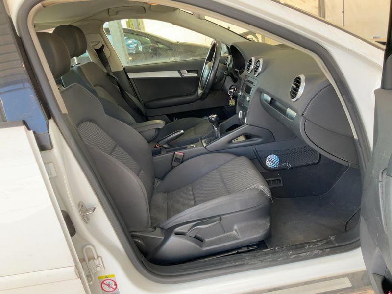 Audi A3 Sportback 2.0 TDI Ambition 2011 – снимка 16