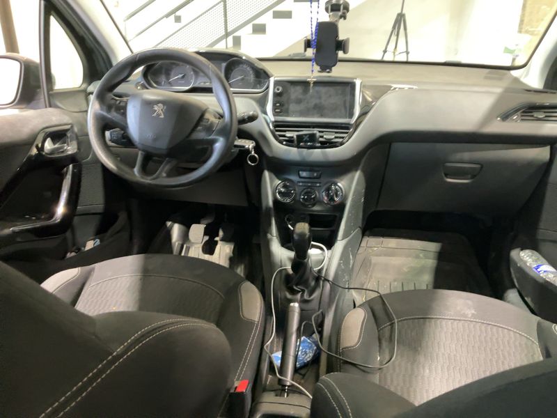 Peugeot 208 1.6 Blue-HDi Active 2016 – снимка 17