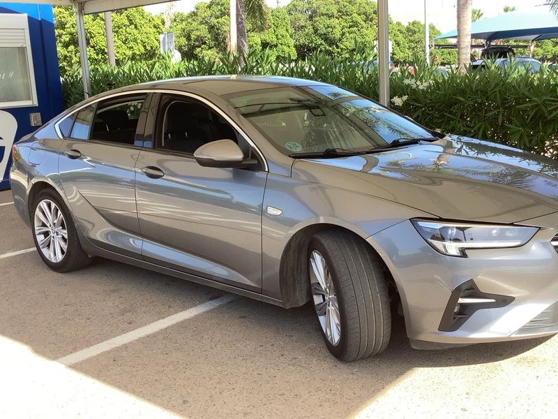Opel Insignia Grand Sport 2.0 Turbo Business Elegance 2021 – снимка 12