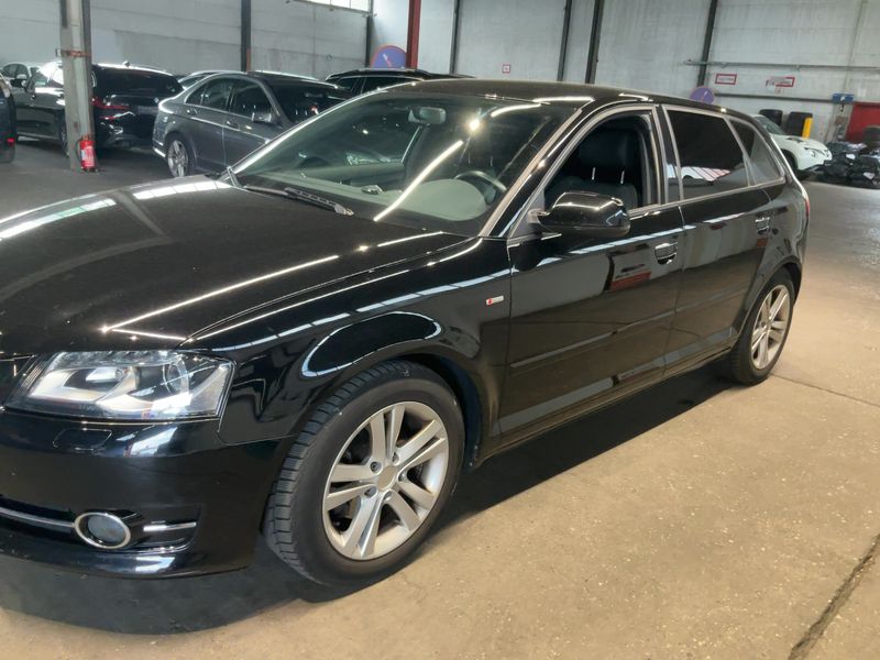 Audi A3 Sportback 1.8 TFSI S line Sportpaket plus 2011 – снимка 2