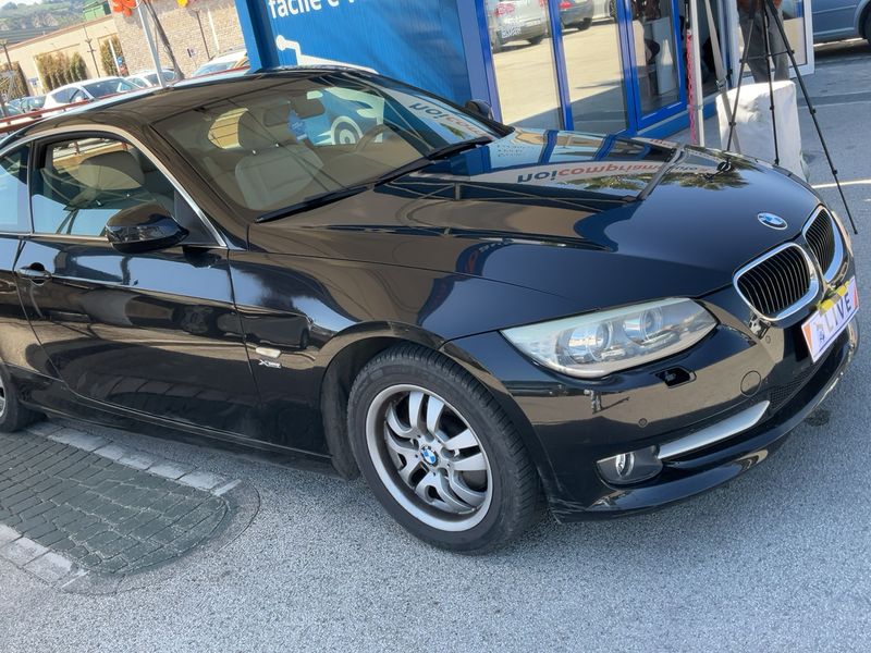 BMW 3er 320d xDrive 2011 – снимка 12