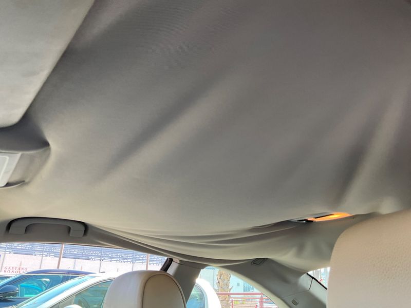 BMW 3er 320d xDrive 2011 – снимка 29