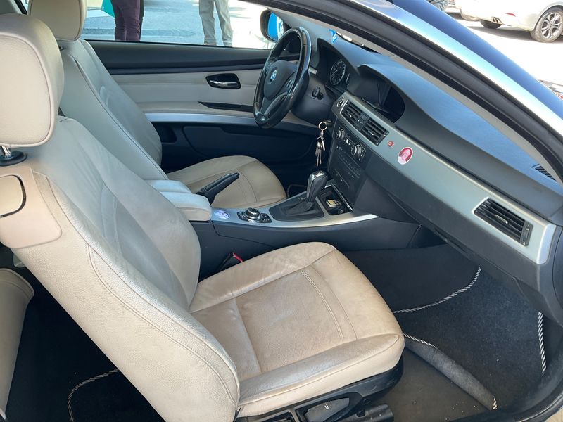 BMW 3er 320d xDrive 2011 – снимка 16