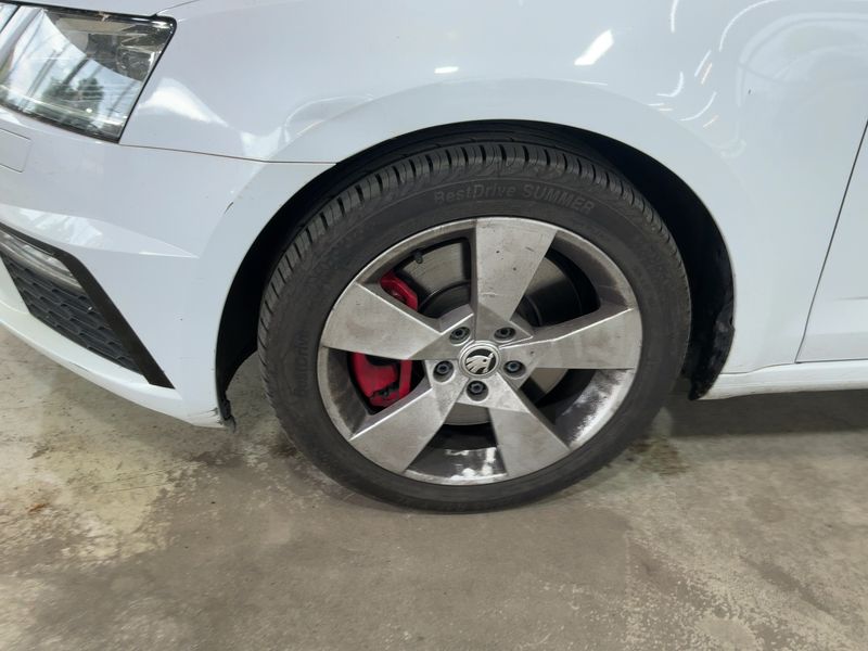 Skoda Octavia 2.0 TSI RS 2018 – снимка 3
