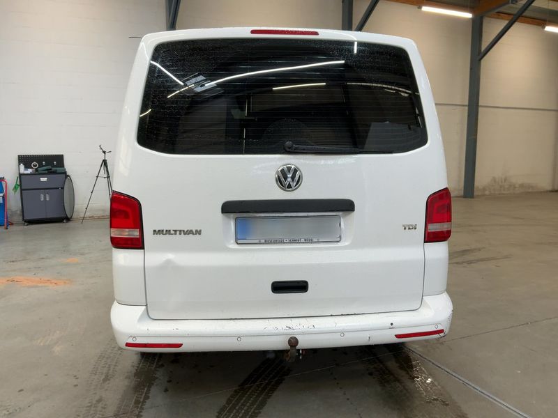 Volkswagen T5 Multivan 2.0 TDI Startline 2015 – снимка 7