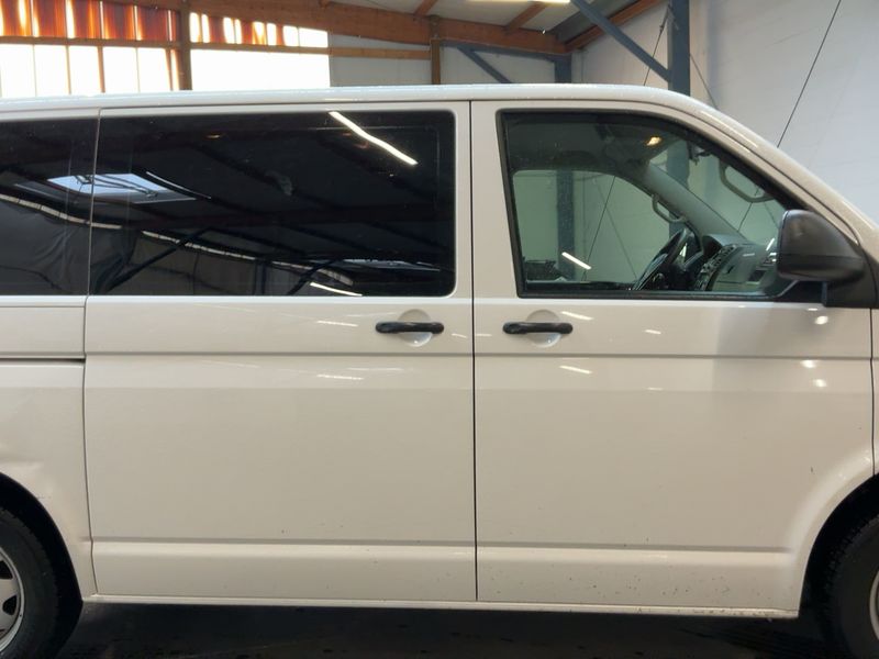 Volkswagen T5 Multivan 2.0 TDI Startline 2015 – снимка 10