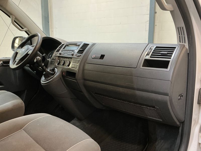 Volkswagen T5 Multivan 2.0 TDI Startline 2015 – снимка 27