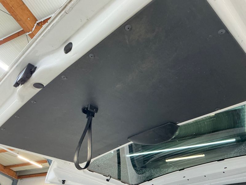 Volkswagen T5 Multivan 2.0 TDI Startline 2015 – снимка 30