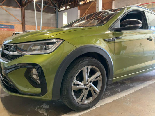 Volkswagen Taigo 1.0 TSI R-Line 2023 – снимка 2