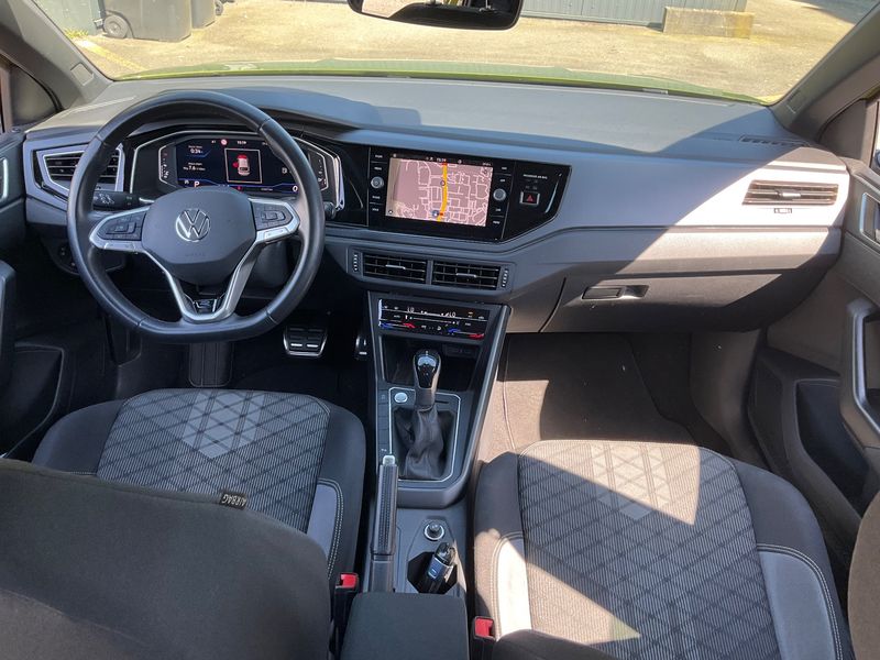 Volkswagen Taigo 1.0 TSI R-Line 2023 – снимка 17