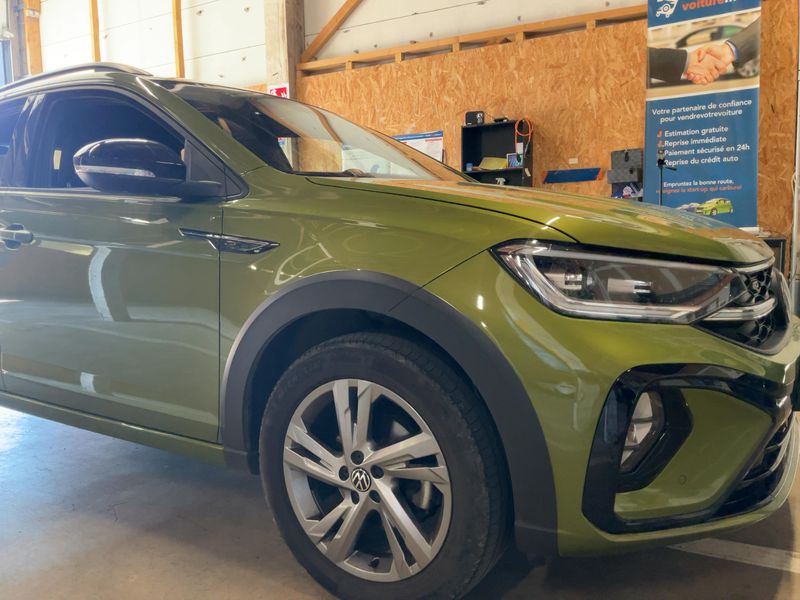 Volkswagen Taigo 1.0 TSI R-Line 2023 – снимка 12