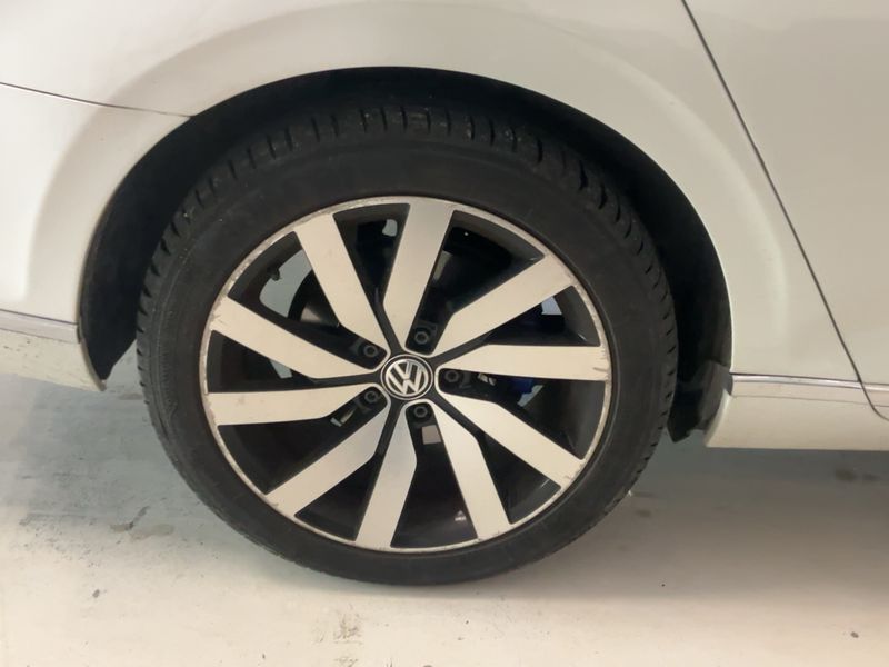 Volkswagen Passat 1.4 GTE 2017 – снимка 9