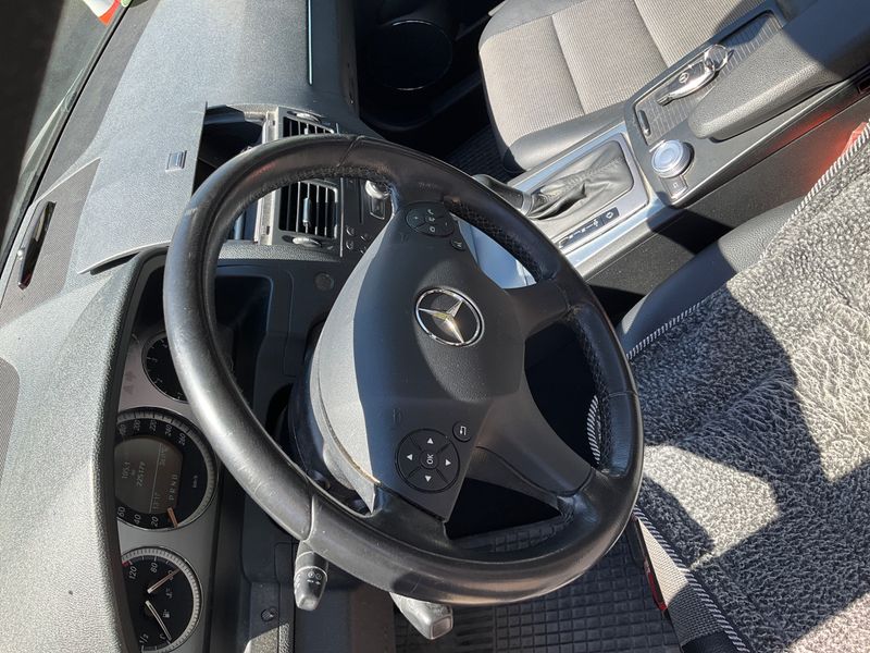 Mercedes-Benz C-Klasse C 220 CDI T Avantgarde 2008 – снимка 41