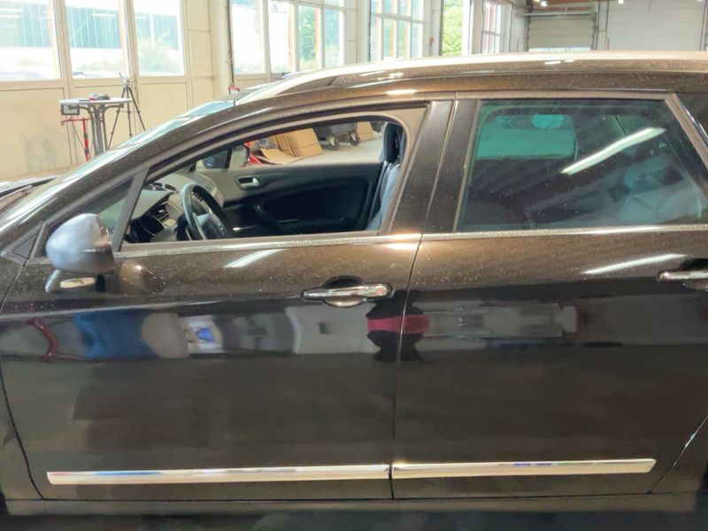 Citroen C5 2.0 HDi Exclusive 2014 – снимка 4