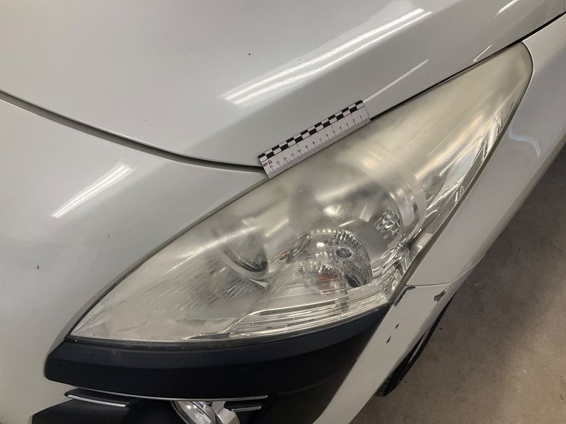 Peugeot 3008 1.6 HDi Active 2011 – снимка 30