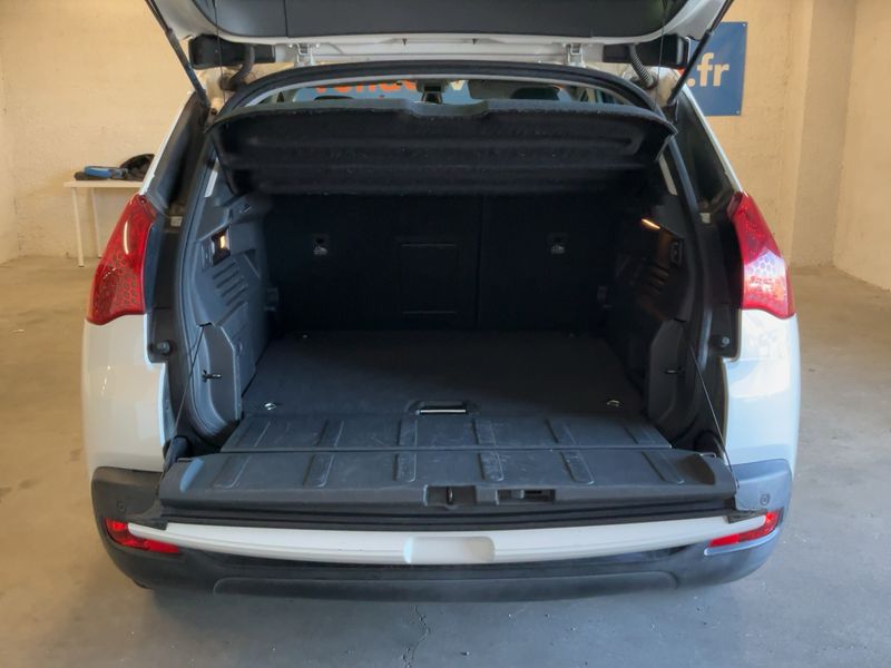 Peugeot 3008 1.6 HDi Active 2011 – снимка 15