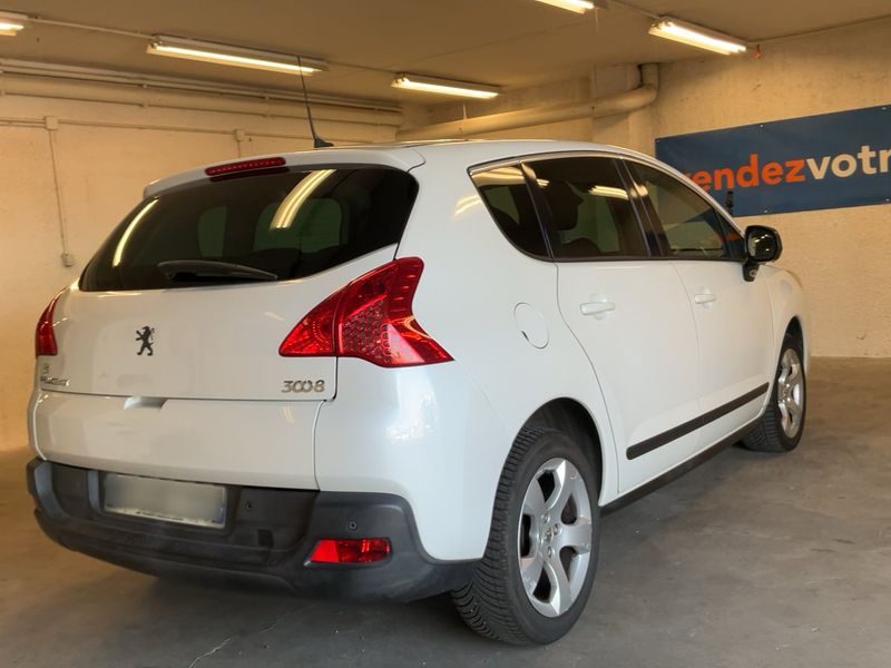 Peugeot 3008 1.6 HDi Active 2011 – снимка 8
