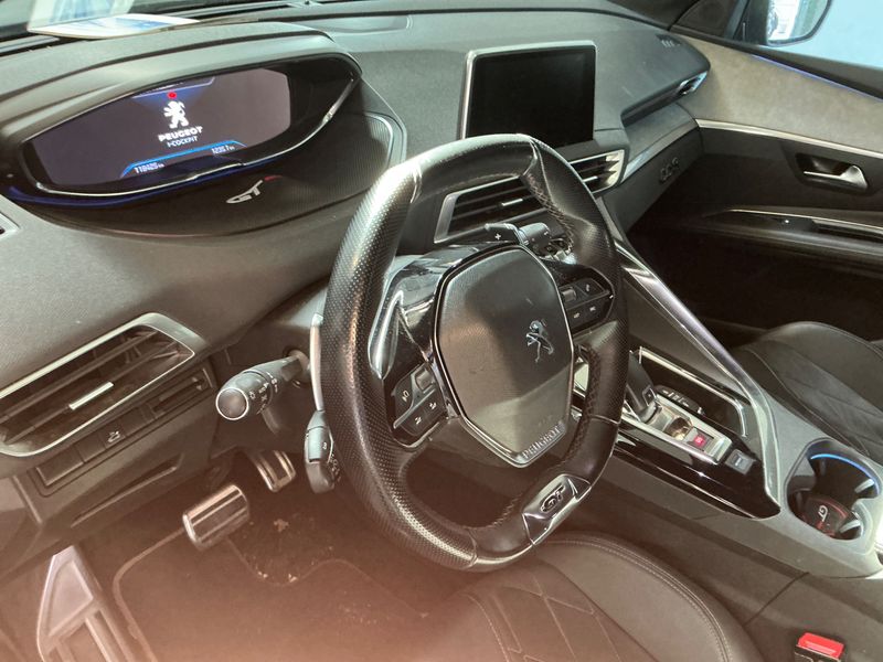 Peugeot 3008 2.0 Blue-HDi GT 2018 – снимка 23