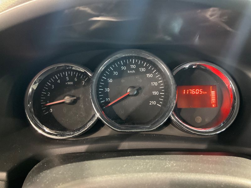 Dacia Logan MCV 0.9 TCe Celebration 2015 – снимка 4