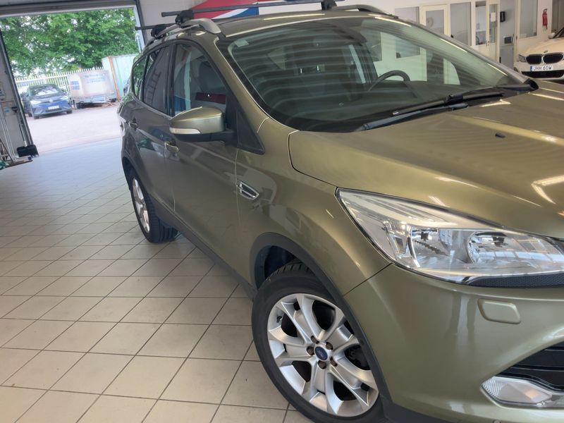 Ford Kuga 2.0 TDCi Titanium 2013 – снимка 12