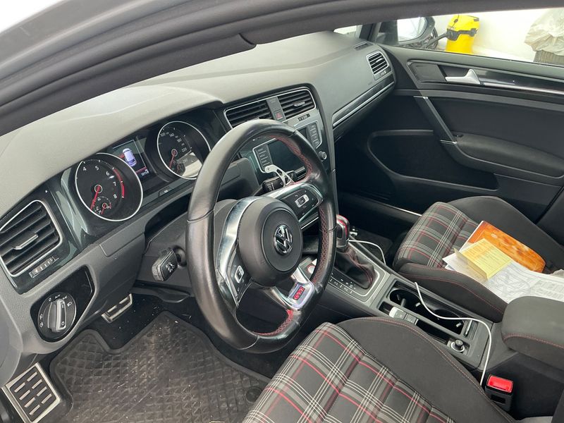 Volkswagen Golf VII 2.0 TFSI GTI "Performance" BlueMotion Tech 2016 – снимка 21