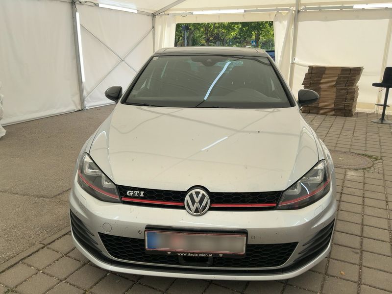 Volkswagen Golf VII 2.0 TFSI GTI "Performance" BlueMotion Tech 2016 – снимка 14