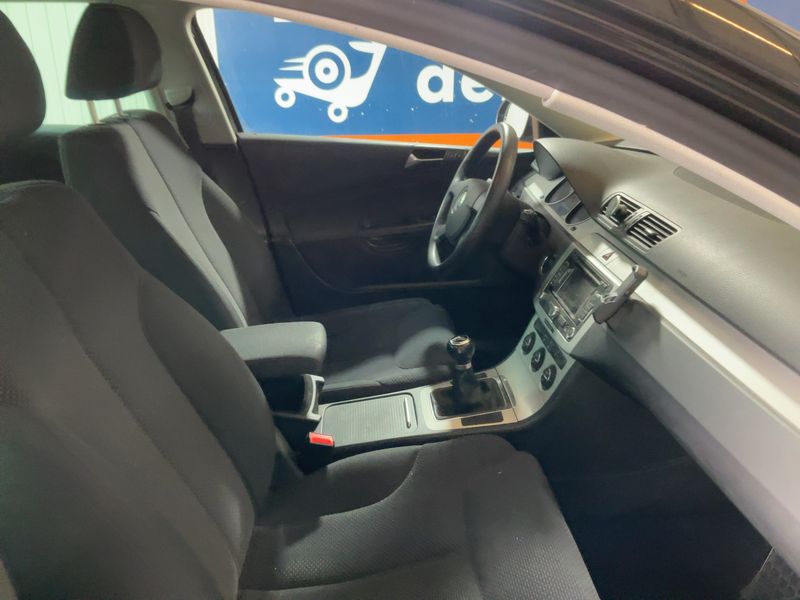 Volkswagen Passat 2.0 TDI Comfortline 2009 – снимка 11
